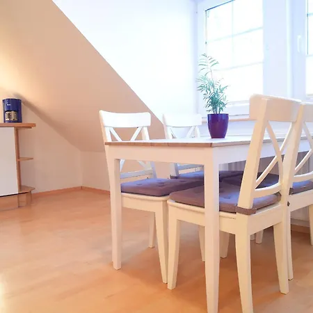 Hof Koehne - Altes - Dachstube Links Apartamento