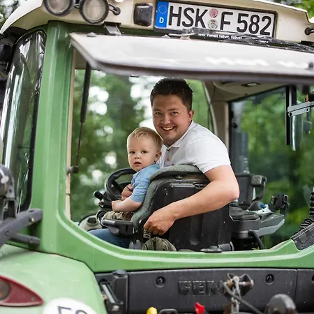 Hof Koehne - Altes - Dachstube Links *