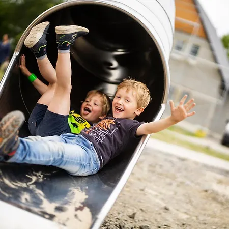 アパート Hof Koehne - Altes - Dachstube Links *